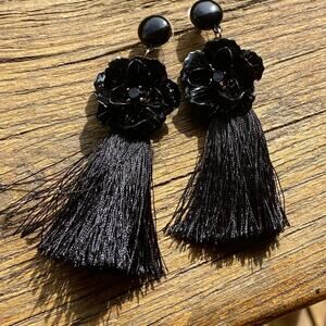Baublebar Sugarfix Black floral flower and Tassel Fringe Earrings